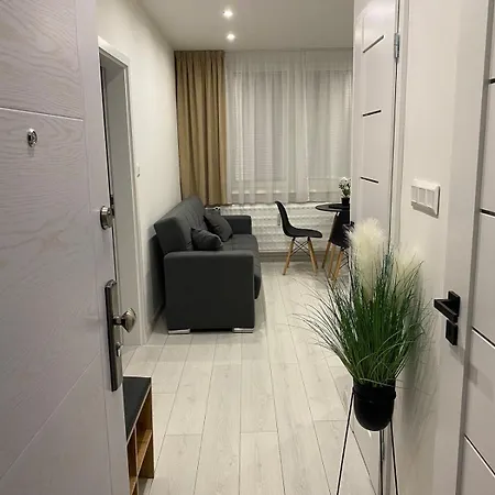 Charming One Bedroom *